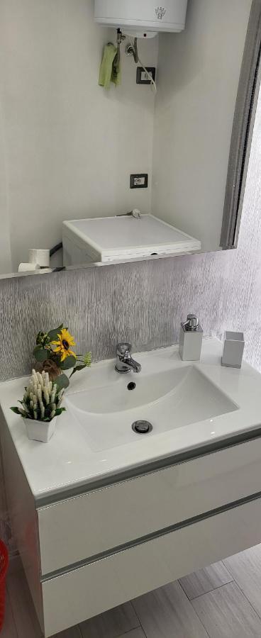 Bed and Breakfast Holithªy Molª Мола-ди-Бари Экстерьер фото